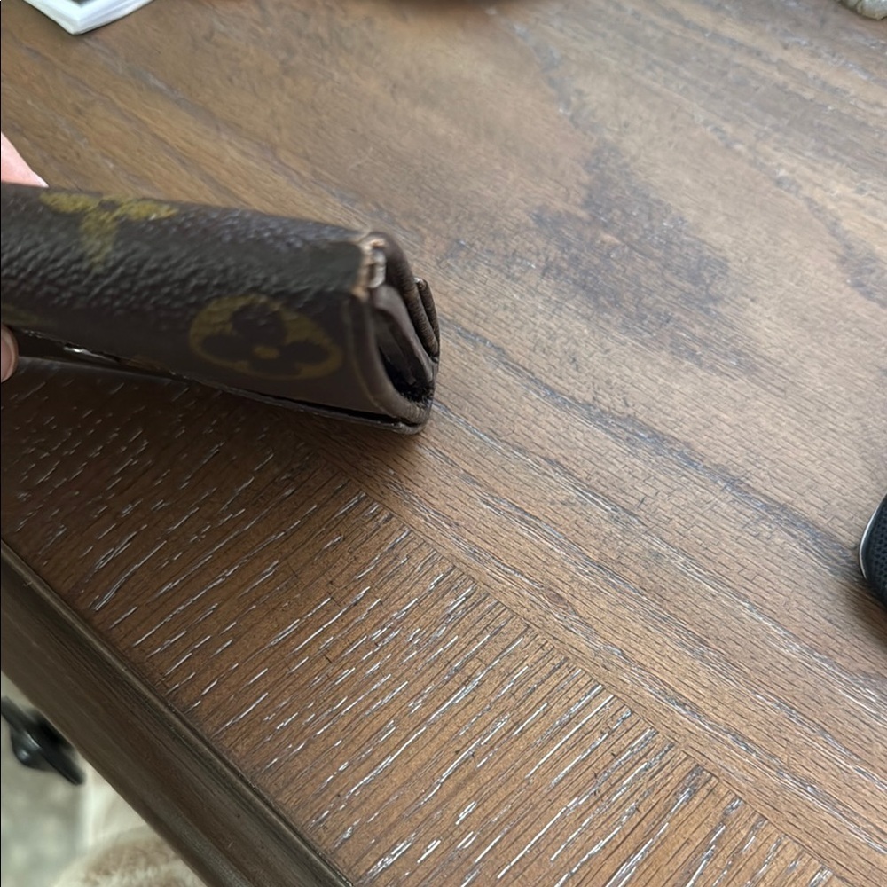 Louis Vuitton Brown Wallet - Picture 2 of 9
